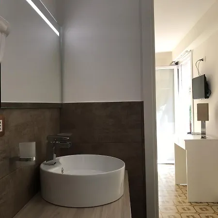 Le Torrette And Bed & Breakfast Avola