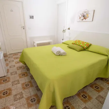 Bed & Breakfast Le Torrette And Avola